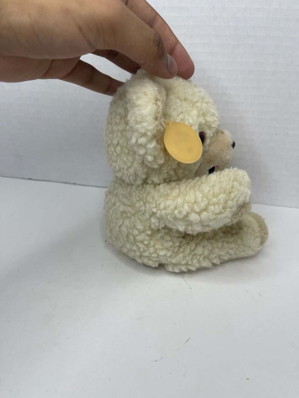 Vintage 1985 Russ Berrie Snuggle Bear Plush Fabric Softener Mascot 8” - Picture 5 of 8
